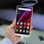 Xiaomi Mi Mix Putih Hadir di CES 2017