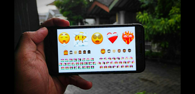 Thumbnail-Emoji-1 | DroidPoin